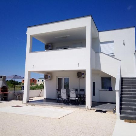 Apartmani Valuna Privlaka  Exterior foto